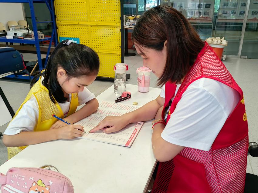 帮邻居带娃，合肥社区“共享妈妈”超有爱