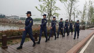 云南曲靖：“旅游警务”护航暑期旅游平安有序