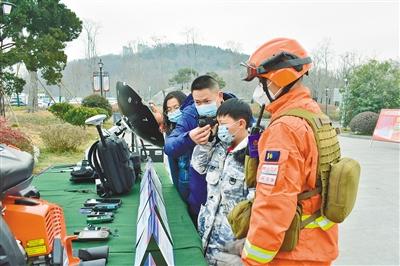 跨越3000公里  守护“皖”美山川