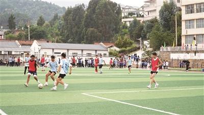 保山智源·瑞积中学举办“校园开放日”活动