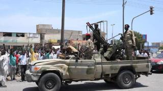 苏丹军方人士表示快速反应部队损失惨重