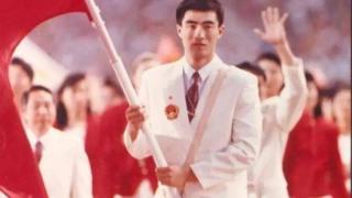 巴黎奥运会中国体育代表团旗手公开 海南人宋力刚也曾担任过奥运会旗手
