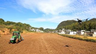 观山湖区：油菜“秒栽” 尽显科技范