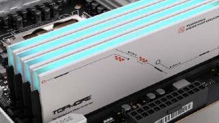 达墨公布新款日食灯条：可选 48G DDR5-5600