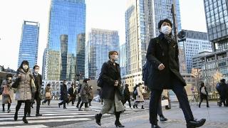 日本决定于5月8日将新冠下调为与季节性流感相同的“5类”