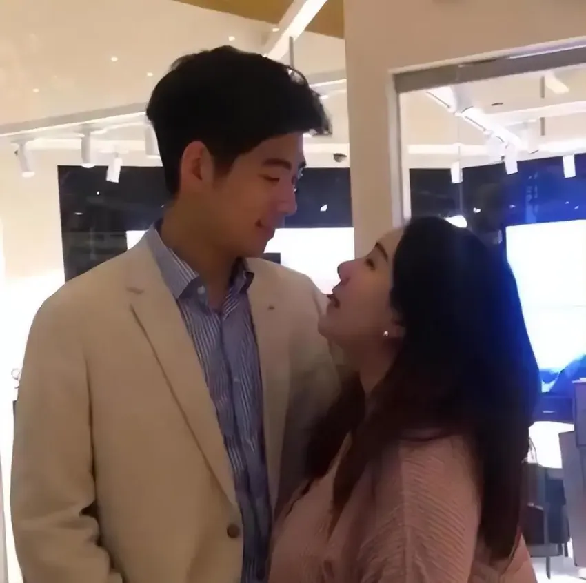 赌王女儿何超盈，“倒贴”14亿下嫁东北小伙，婚后怎么样了？