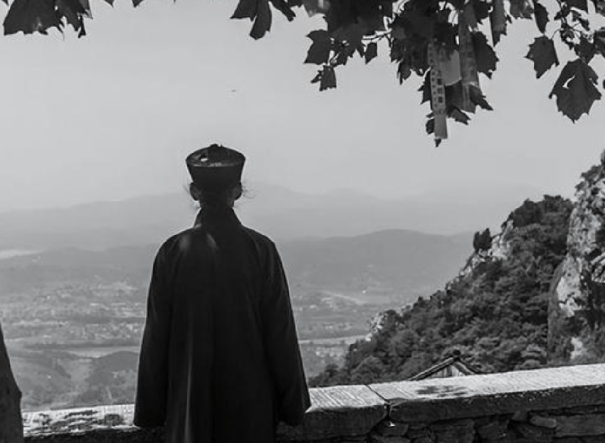 乾隆让道士求雨，为何求下雨了又拉出去砍了