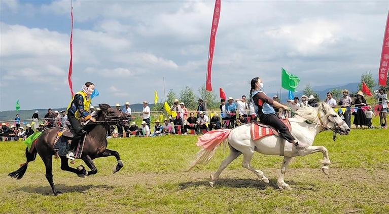 “醉美和政 激情八八”西部赛马会暨临夏州第五届赛马邀请赛圆满落幕