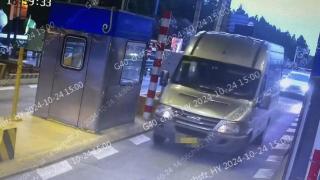 男子疯狂跟车“蹭”ETC180余次，偷逃高速费近万元，涉盗窃罪被抓！