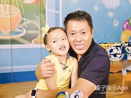 还记得曾经的TVB当红小生魏骏杰吗？如今胖若两人？
