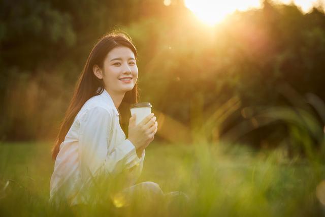 一个真正聪明的女人，从不炫耀以下三样东西