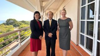 中国驻澳大使肖千首次正式访问澳北领地
