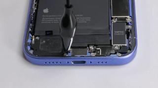 ifixit揭示iphone16及16plus拆解视频