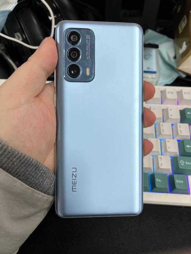 迟到两年的魅族20 Pro，能否让魅粉满意？