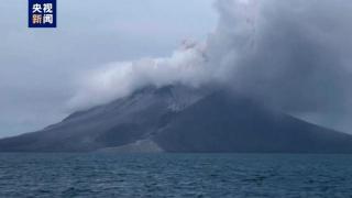 印尼鲁昂火山喷发 附近多地受到影响