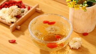 菊花泡茶，这几种搭配让你喝出健康与美味！