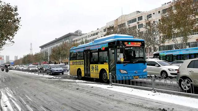 受降雪降温天气影响，德州境内部分高速公路通行限制