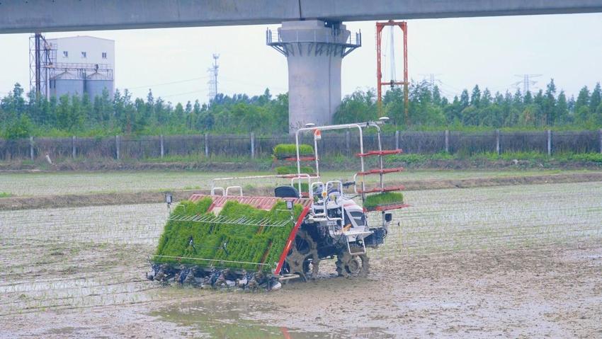 巩固延伸优势产业 打造“中国智造”新名片