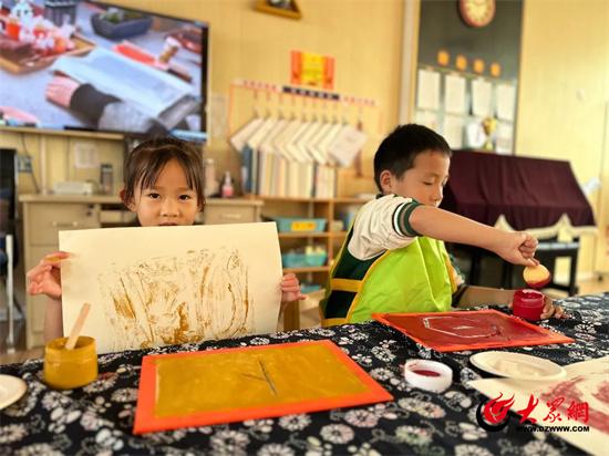 潍坊市奎文区南苑幼儿园迎接奎文区优秀传统文化建设工作专班入园调研