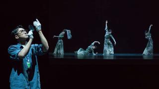 《青墩玉影》以舞蹈展现青墩文化玉器之美