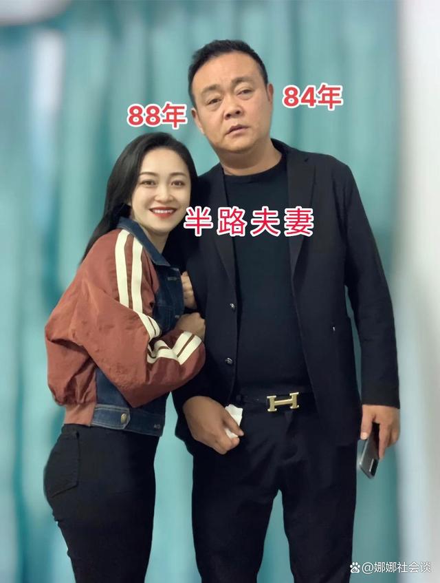 二婚高颜值美女和男子同居2年后，男子：拒绝领结婚证，怕了