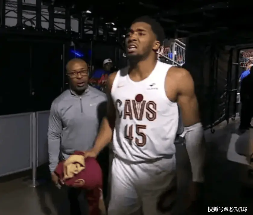 NBA第一个抢七诞生，黑马7分险胜！米切尔狂轰50+4，班凯罗19中9