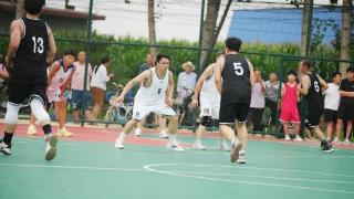 河北卢龙：“镇BA”全民篮球邀请赛火热开赛