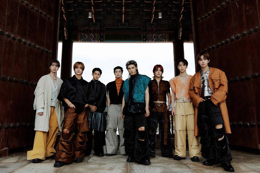 NCT 127以7年扎实实力闪耀2023年 带着火热气势续写2024年“To The World”！