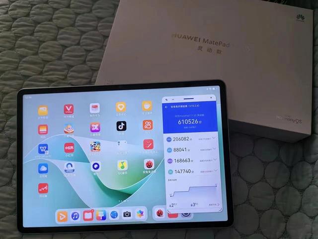 华为MatePad 11.5S两大版本PK，谁才是性价比之王