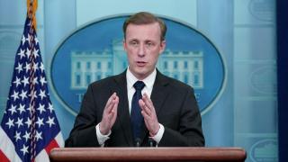 白宫：美国认为与中国军方保持联络非常重要