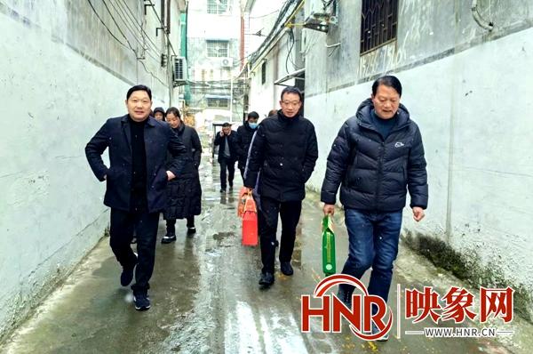 镇平县第二人民医院：前行不忘耕耘者 殷殷关怀暖人心