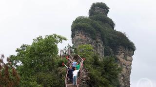 奇特山水成景点 文旅农旅助振兴