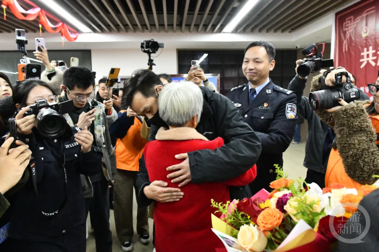 警察节 | 胡祥雨：从警犬专家到“打拐英雄”，圆了723个家庭的团圆梦