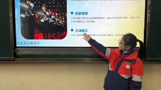 青岛市城阳区流亭街道怡海小学开展中国人民警察节教育活动