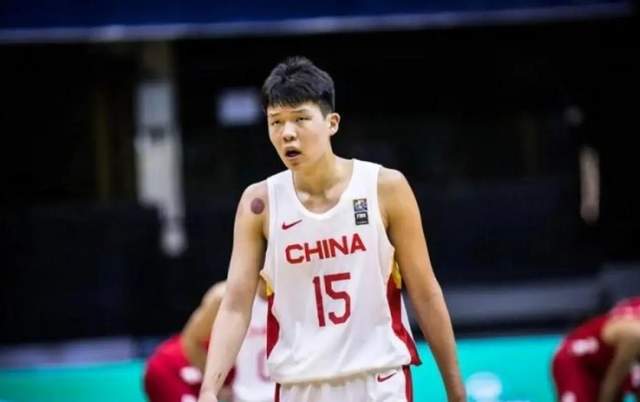 男篮U19三场皆墨仍有亮点！三小将太出色 未来或成国家队重要一员