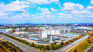 青岛市绿色低碳新材料产业园(董家口园区)在青岛西海岸新区揭牌