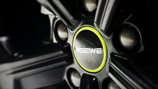 荣威i5起售价6.79万元，1.5l自然吸气发动机