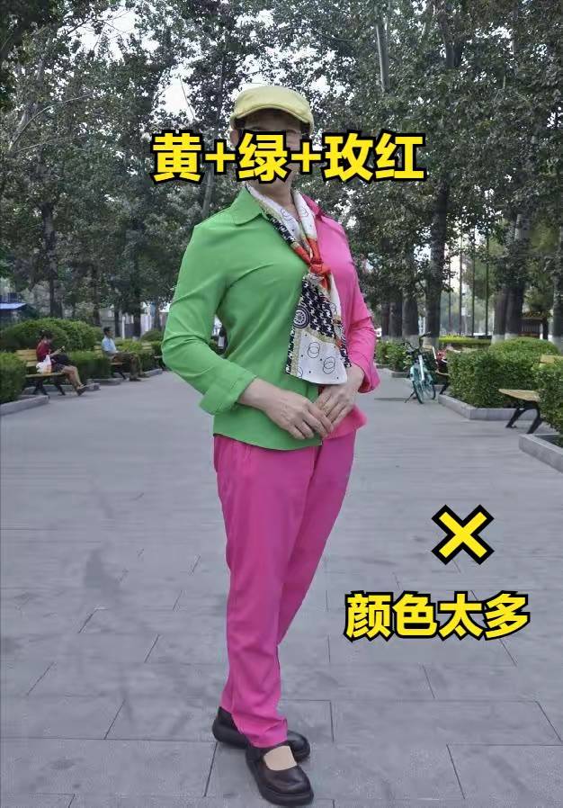 女人过了40岁，穿这3种服装，提升气质显贵气