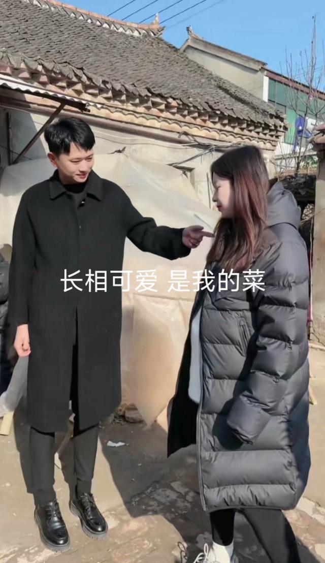 男子回村找对象，对二婚女子一见钟情：长得可爱，正好是我的菜