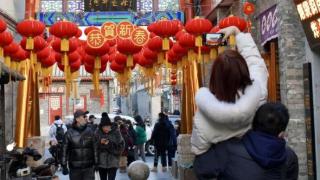 北京烟袋斜街上的“大寒”新年春节已近在眼前