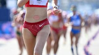 第11金来了！女子20公里竞走摘金，杨家玉重振中国女子竞走的辉煌
