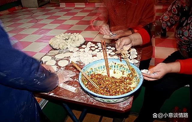 母亲回来，见了远嫁的三姐，几天后，吃完她做的饺子没再醒来！