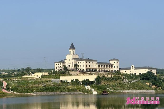 游乡村品美酒 韩国群山媒体走进烟台蓬莱丘山谷_新闻频道_中国山东网