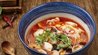 酸汤水饺：做法非常简单，超级开胃！