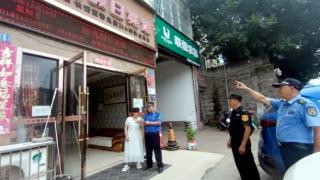 除旧布新 美丽高新 遂宁高新区综合执法局集中开展店招店牌清理整治行动