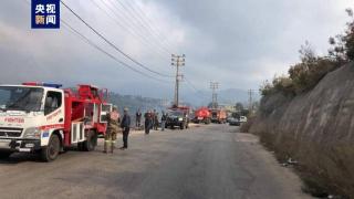 黎巴嫩北部野火已持续三天 多名救火志愿者受伤