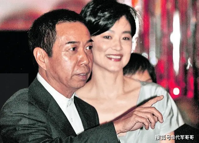 林青霞被曝离港，老公接貌美小三回家，私生子进门获2亿红包将认祖