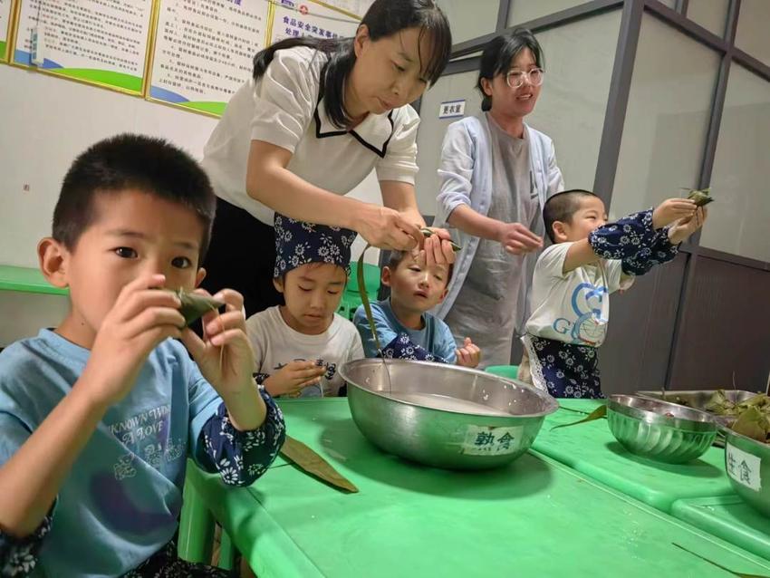 石家庄市韩辛庄小学开展端午节系列活动