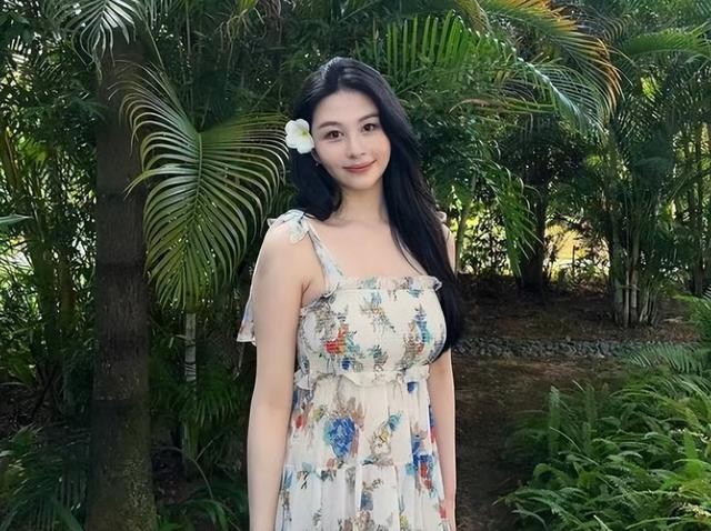 邱淑贞女儿要出道了吗？资源也太好了，完美继承邱淑贞的美貌