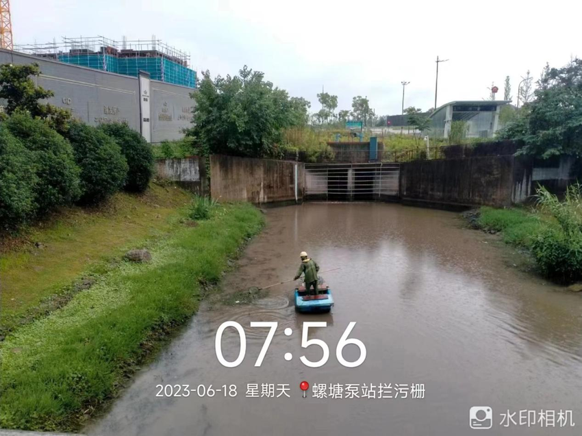 城管水务集团：全力以赴做暴雨下的护航人